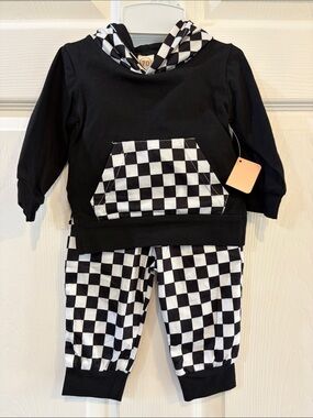 NWT Kids Black Checkered Hooded Pajama Set
